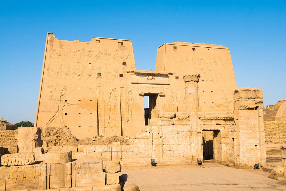Edfu temple history