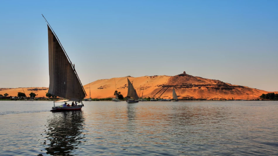 Luxor felucca boat ride Experience