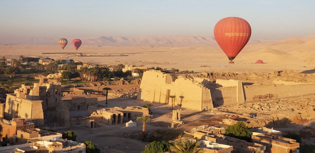 Paseo en globo aerostático en Luxor