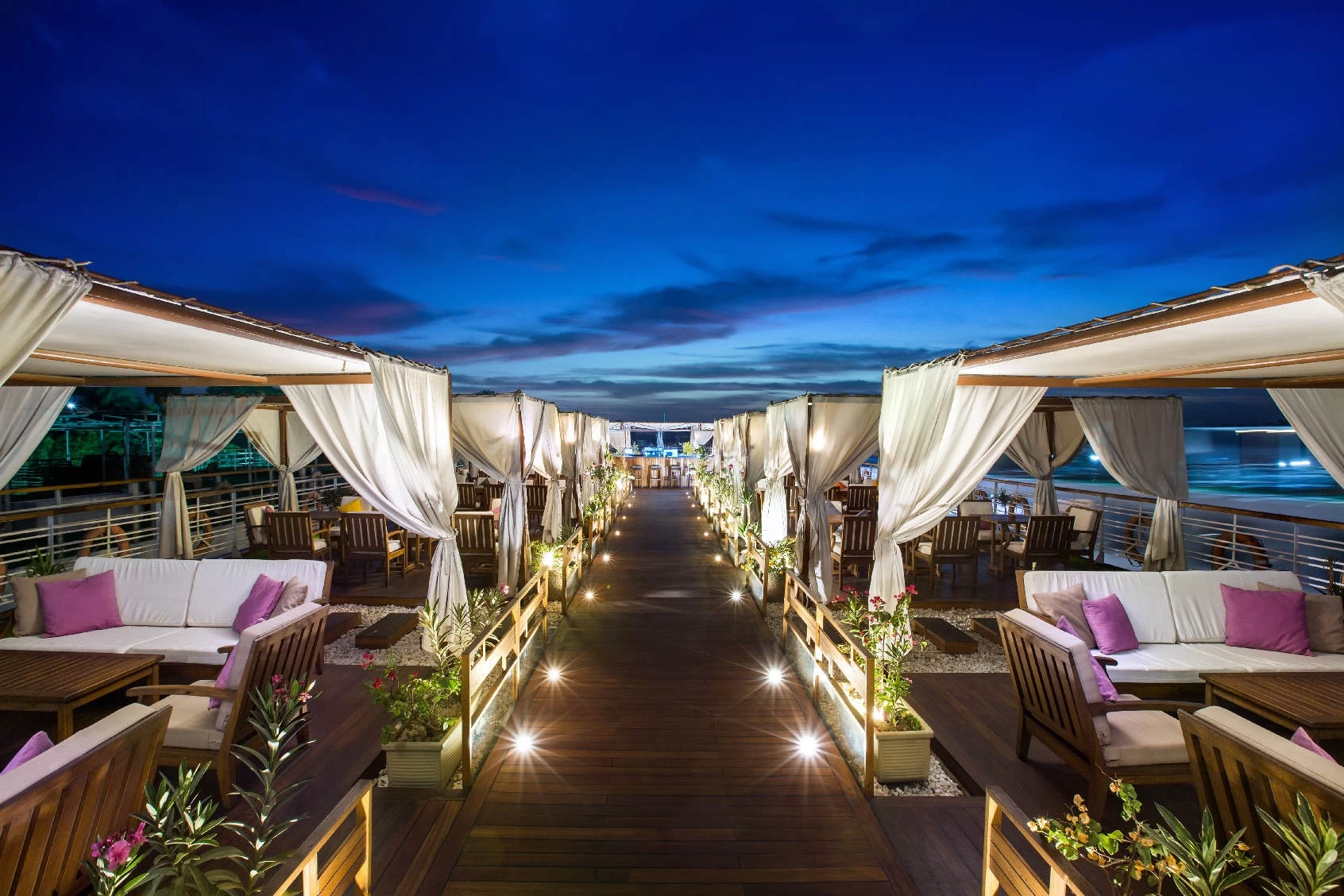 Luxury 5 Days Luxor and Aswan Nile Cruise