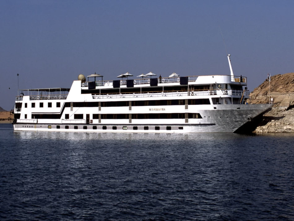 Rilassati ed esplora a bordo della MS Nubian Sea Lake Cruise