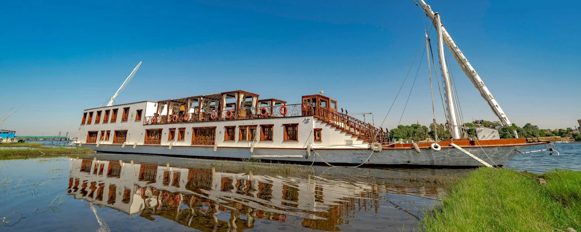 Conoce más sobre el crucero Dahabiya con viajes de lujo a Egipto