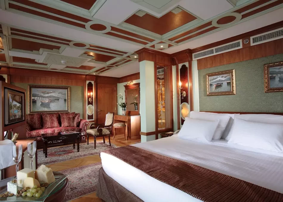 Relax aboard Royal Viking