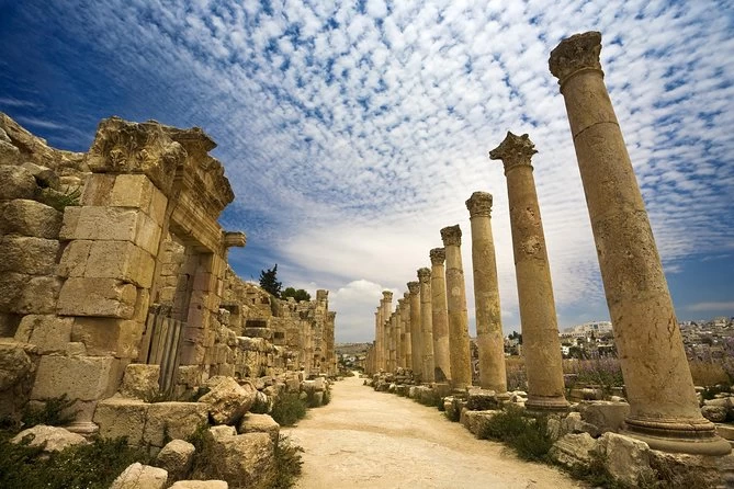 Descubra Umm Qais: una ciudad antigua en Jordania