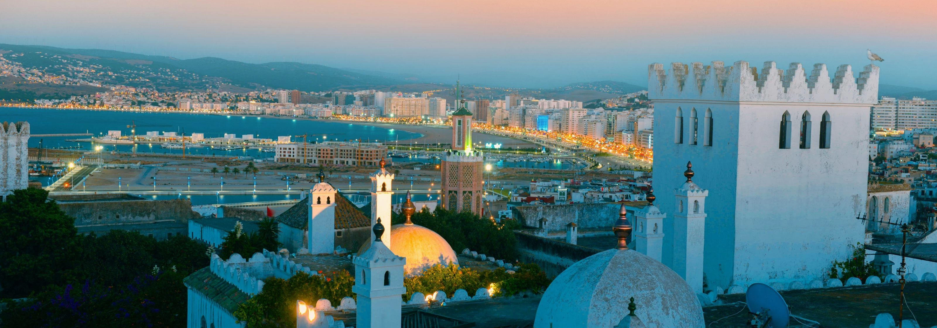 Tánger es una ciudad situada en el noroeste de Marruecos, en la costa del mar Mediterráneo.