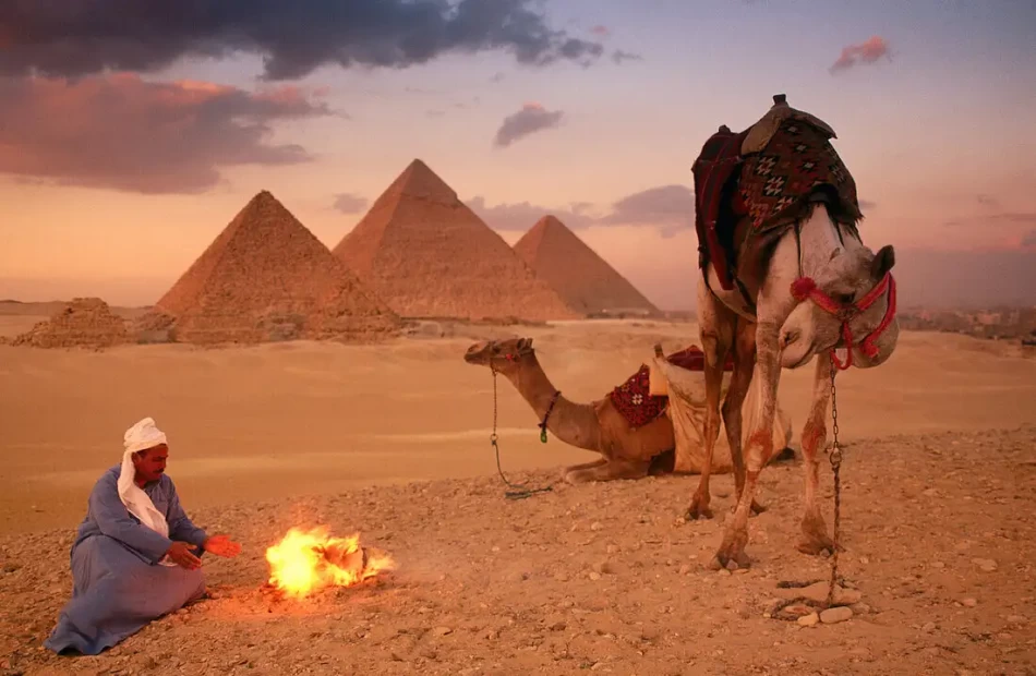 Discover Giza Pyramids Tour with luxury egypt tours
