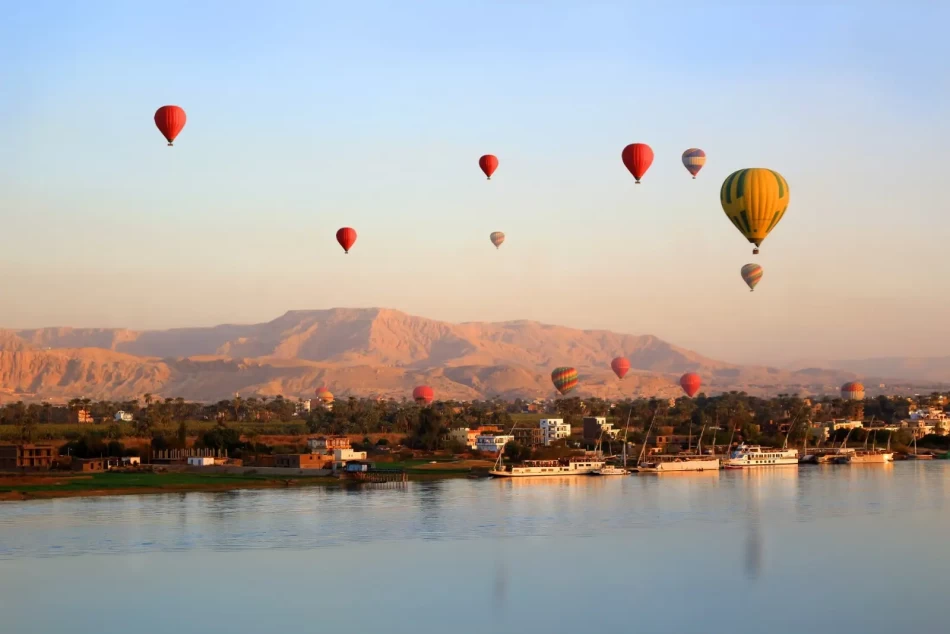 Hot Air Balloon Ride For Luxor Sightseeing