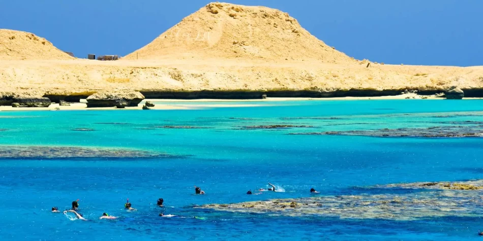 Explore Giftun Island during hurghada trips