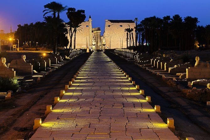 Oriente di Luxor