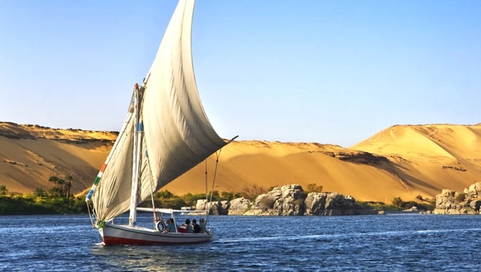 Felucca boat sailing on the Nile River in Luxor – Traditional Egyptian experience