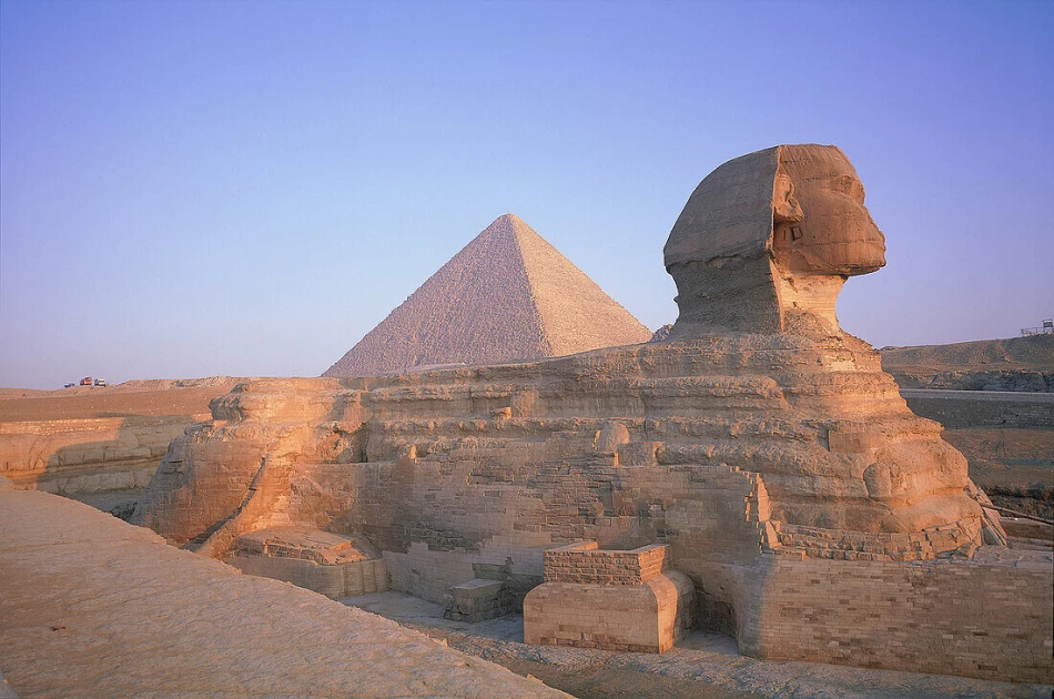 Cairo sightseeing tours / Day tour pyramids cairo