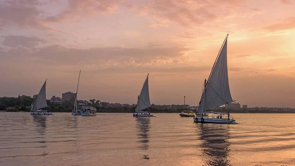 Cairo Egypt day tours felucca boat ride