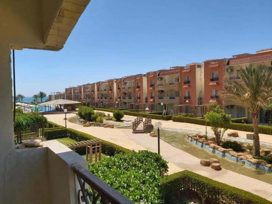 Cairo Day Tours to Sokhna beach