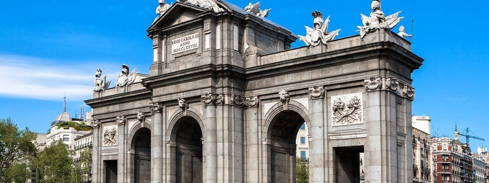 La storia della Porta di Alcalá