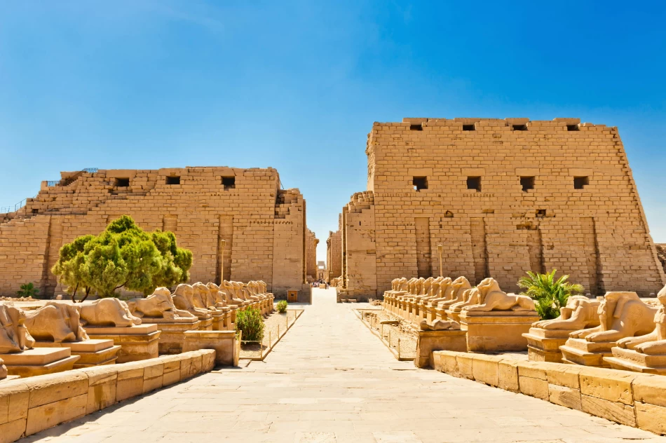 Crucero de lujo de 5 días entre Luxor y Asuán por el Nilo